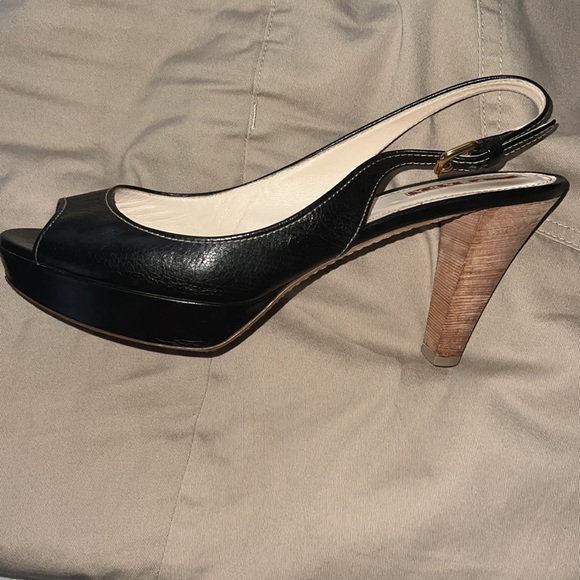 PRADA heels - Picture 3 of 5